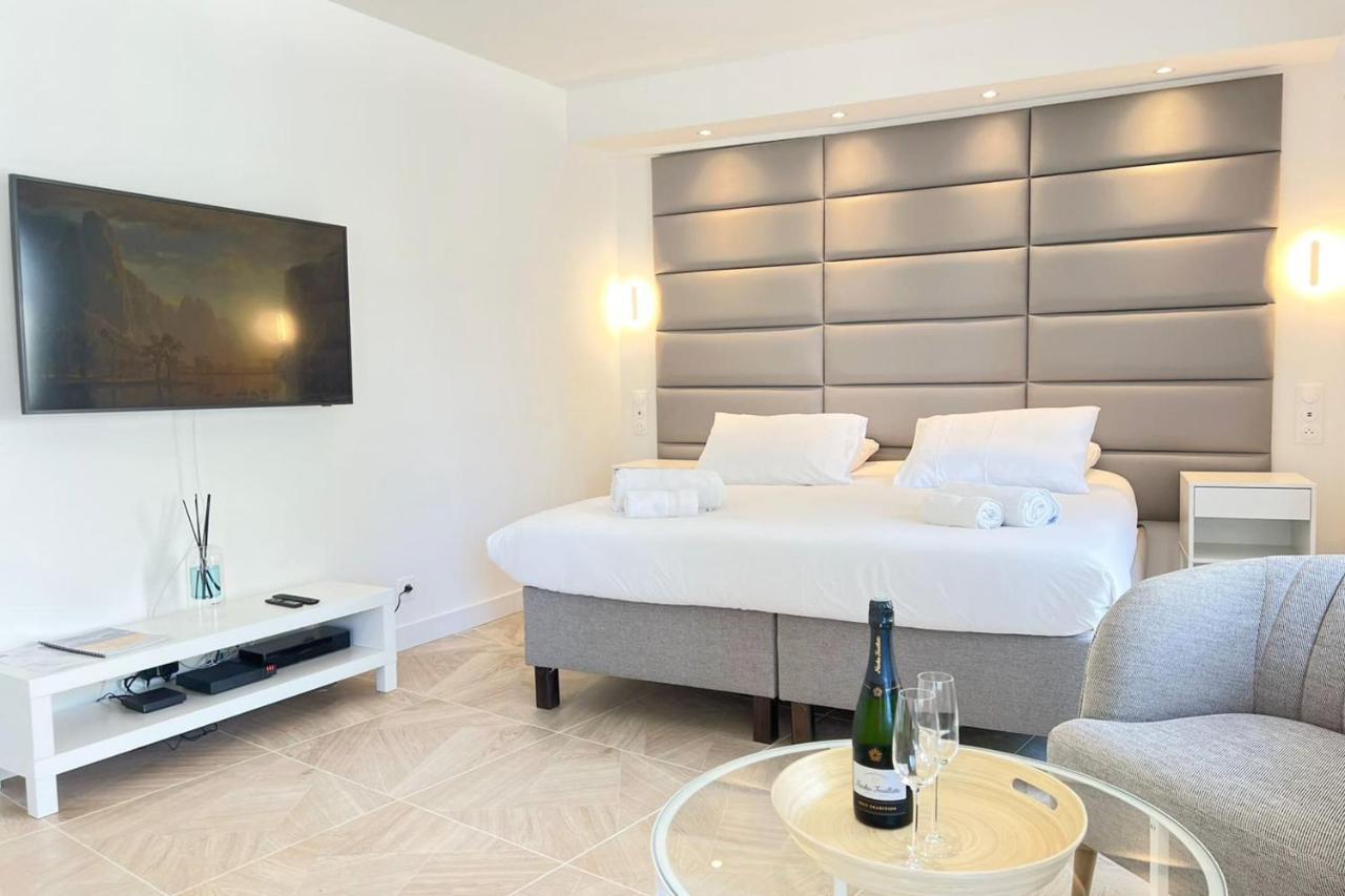 Appartement Studio Forville 2mn Du Port *